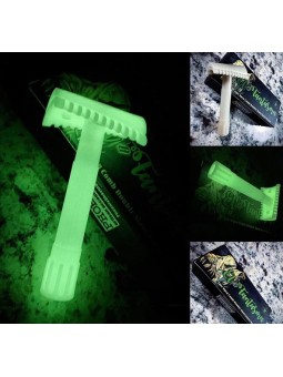 Phoenix Artisan Accoutrements ''El Fantasma'' Safety Razor